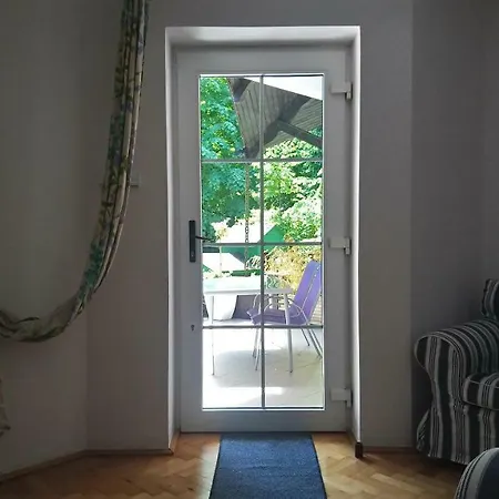 Pod Sosnami Apartamento Jurata