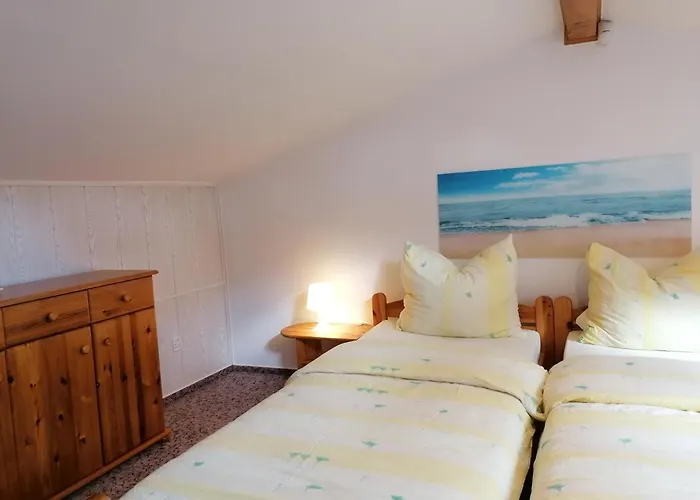 Pod Sosnami 公寓 拉塔