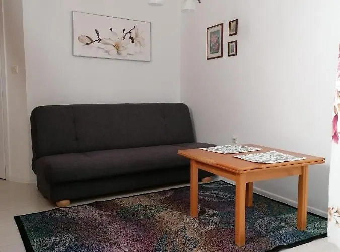 Pod Sosnami * 拉塔